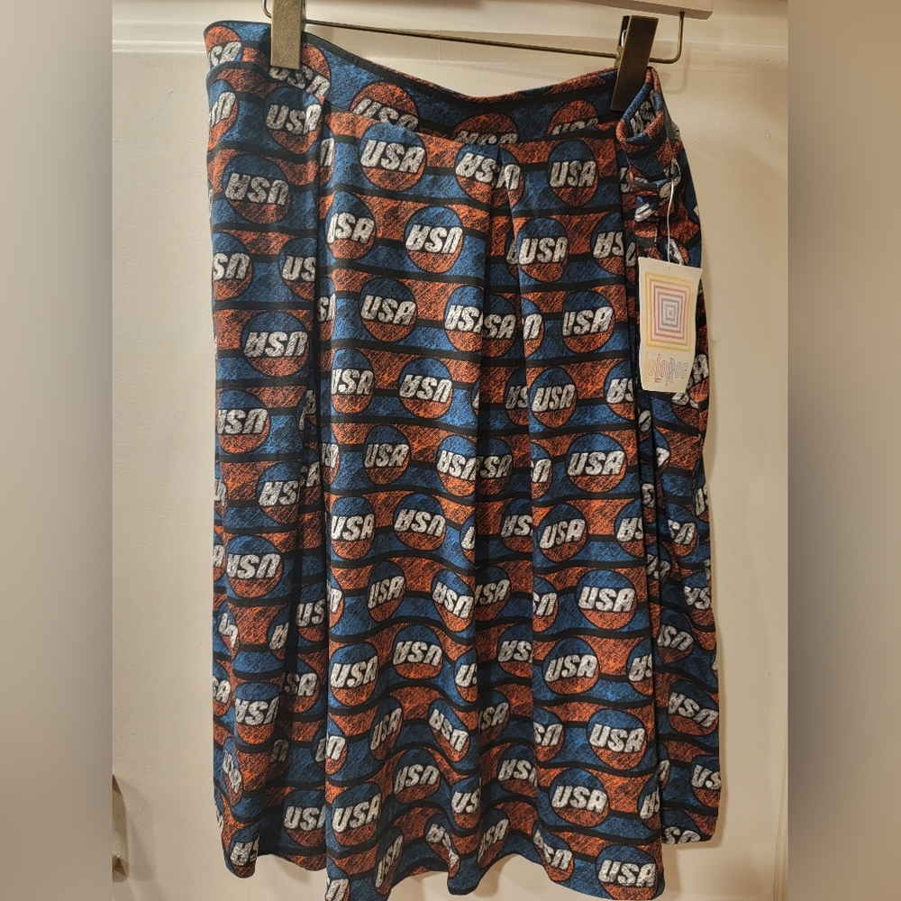 LuLaRoe Women Size 3XL Box Pleat Skirt Red/White/Blue Patriotic USA Circle NWT